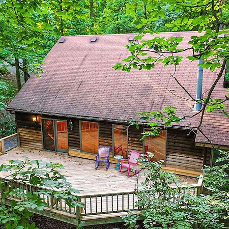 Huge Cabin W Hot Tub, Deck, Grill, Fire Pit, Wifi Berkeley Springs Exterior photo